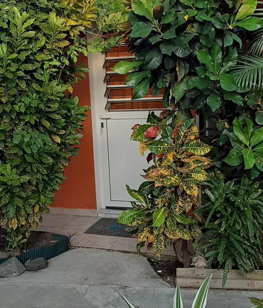 Appartement Bungalow Mangifera Proche De La Plage Le Diamant